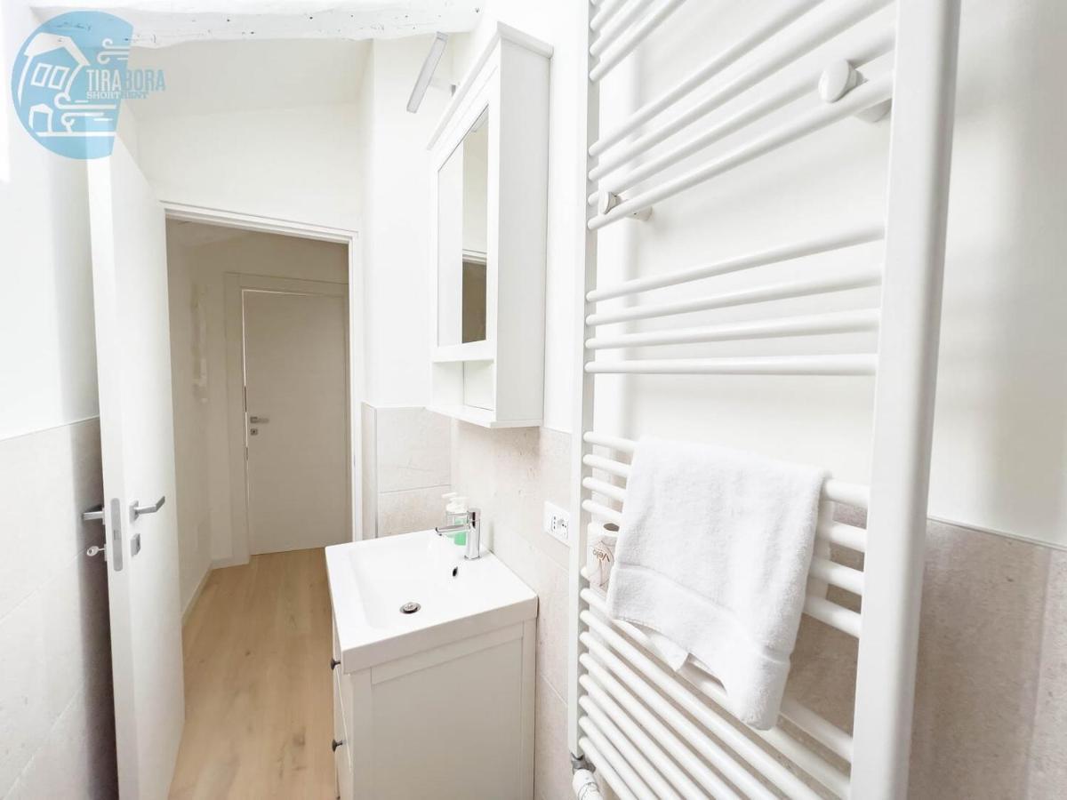 Corridoni 4C Tirabora Short Rent Lägenhet Trieste Exteriör bild